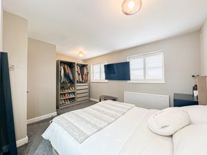 Photo 13- click for photo gallery